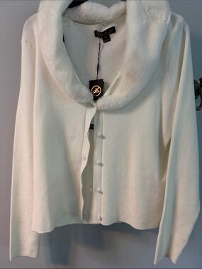 Renuar Ivory Faux-Fur Collar Button-Front Cardigan